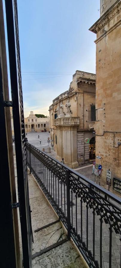 Appartement I Balconi Sul Duomo à Lecce Extérieur photo